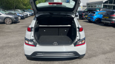 Hyundai KONA 100kW SE Connect 39kWh 5dr Auto Electric Hatchback